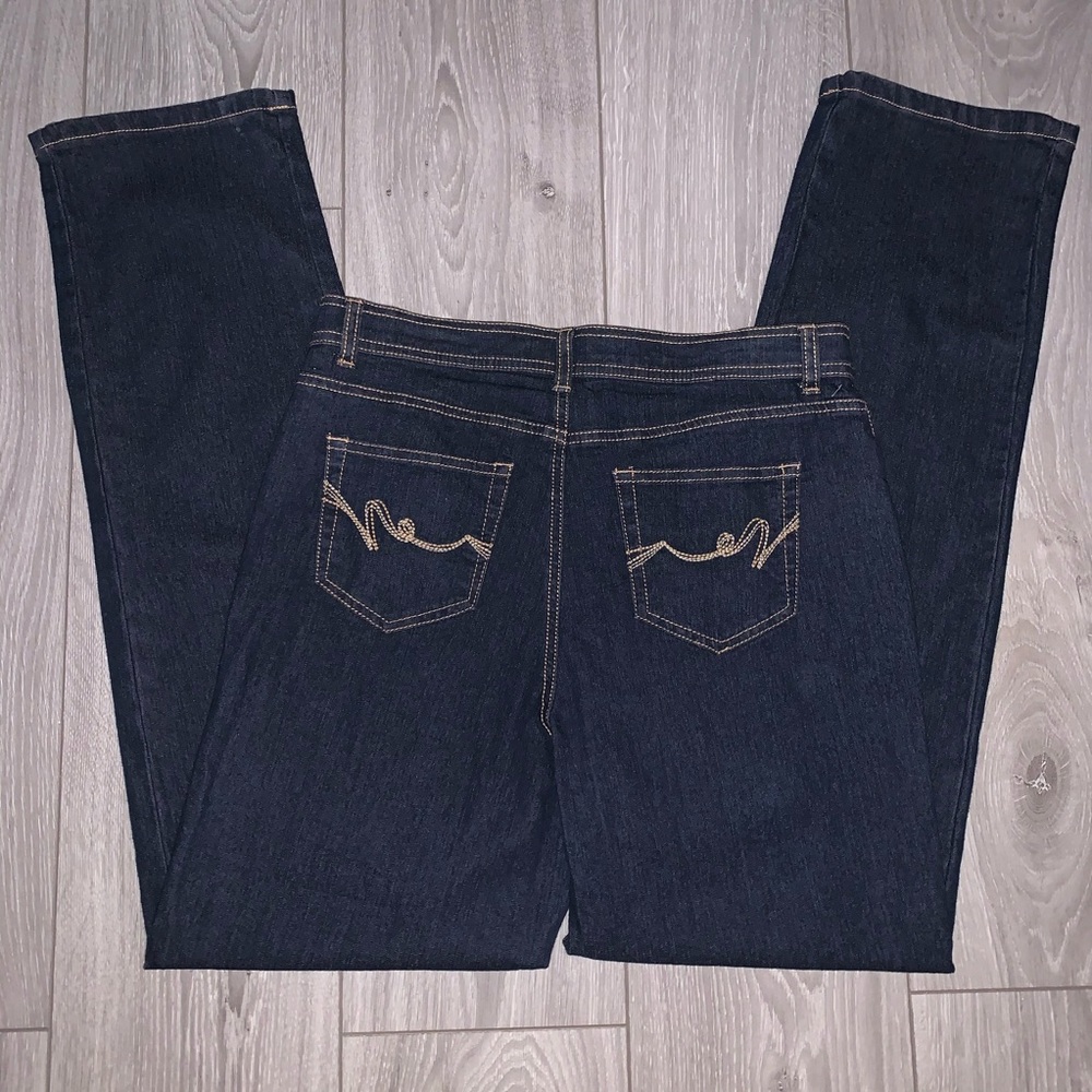 Ladies Straight Leg Denim Jeans NEW